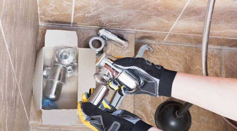Professional gutter cleaning in Mentor, MN